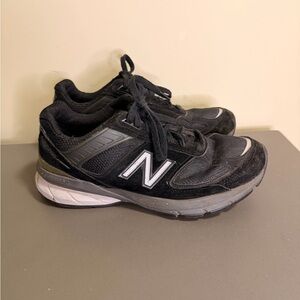 Mens New Balance 990v5 Walking Shoes Made in USA